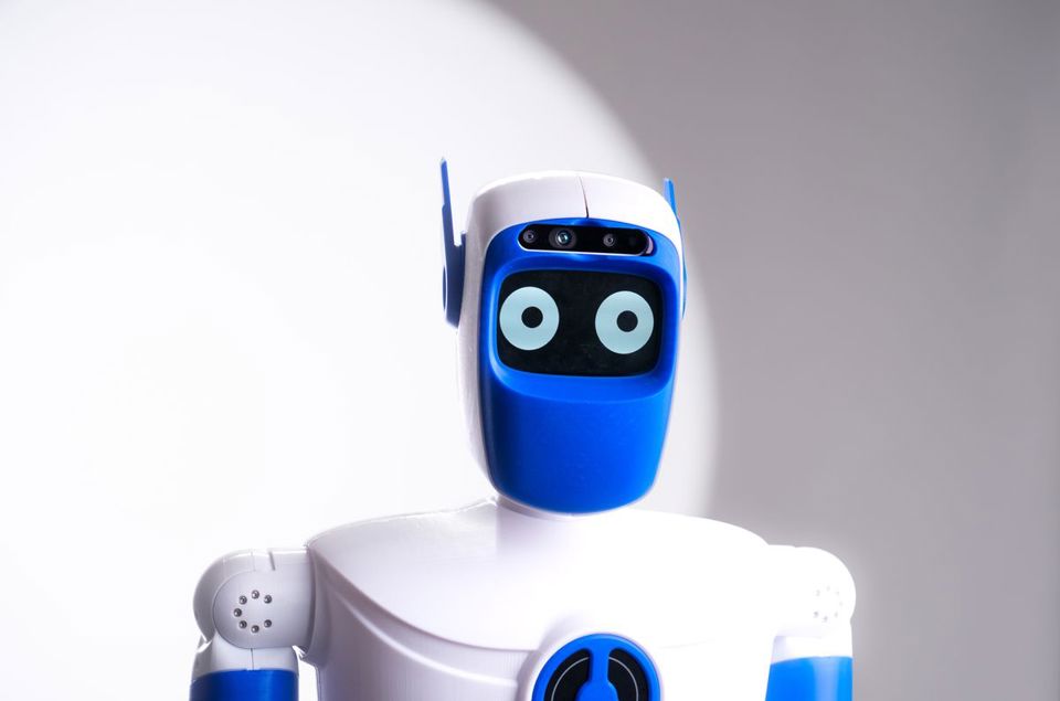 The RoboTale robot
